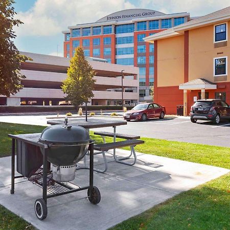 Extended Stay America Suites - Madison - Junction Court Мидълтън Екстериор снимка