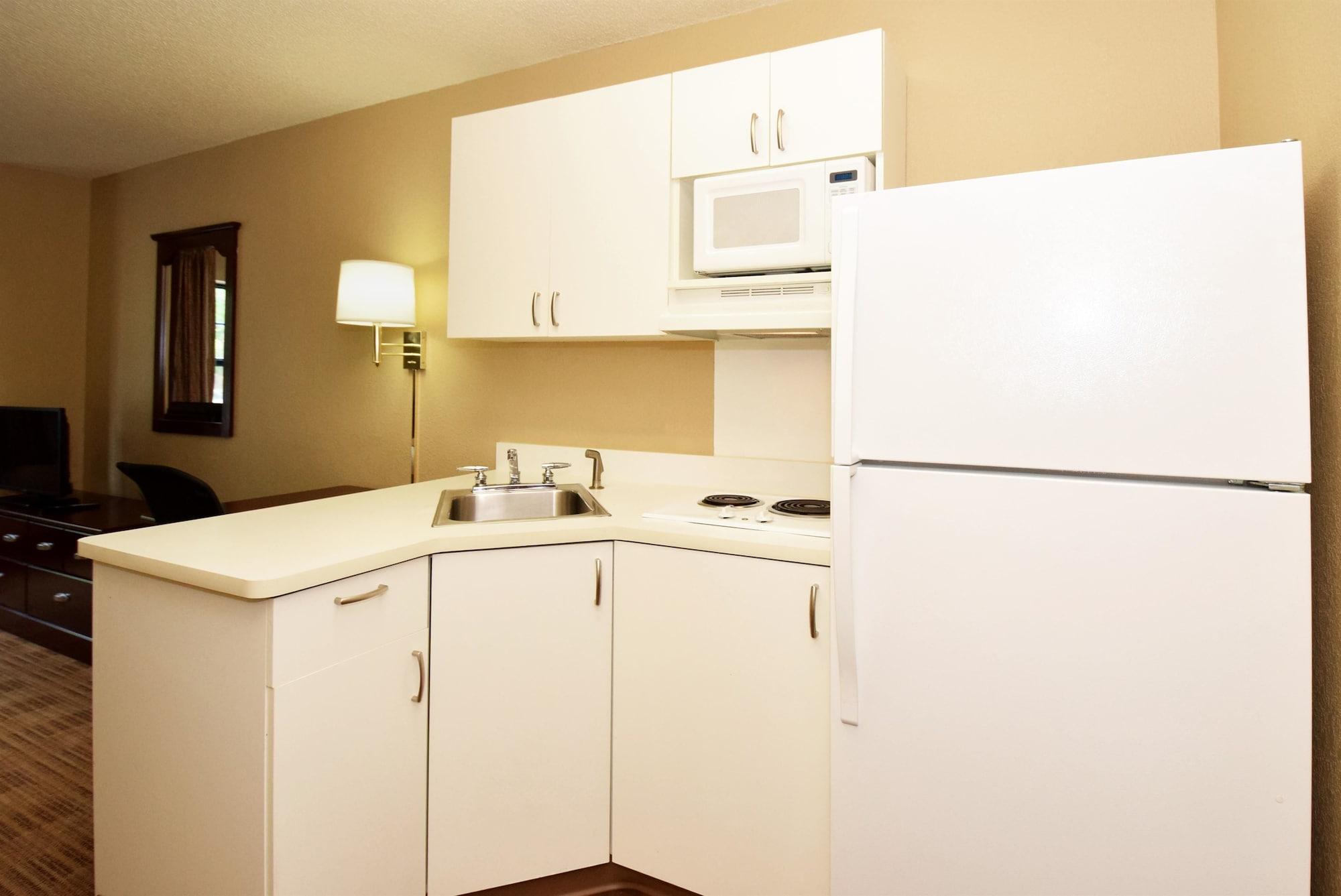 Extended Stay America Suites - Madison - Junction Court Мидълтън Екстериор снимка