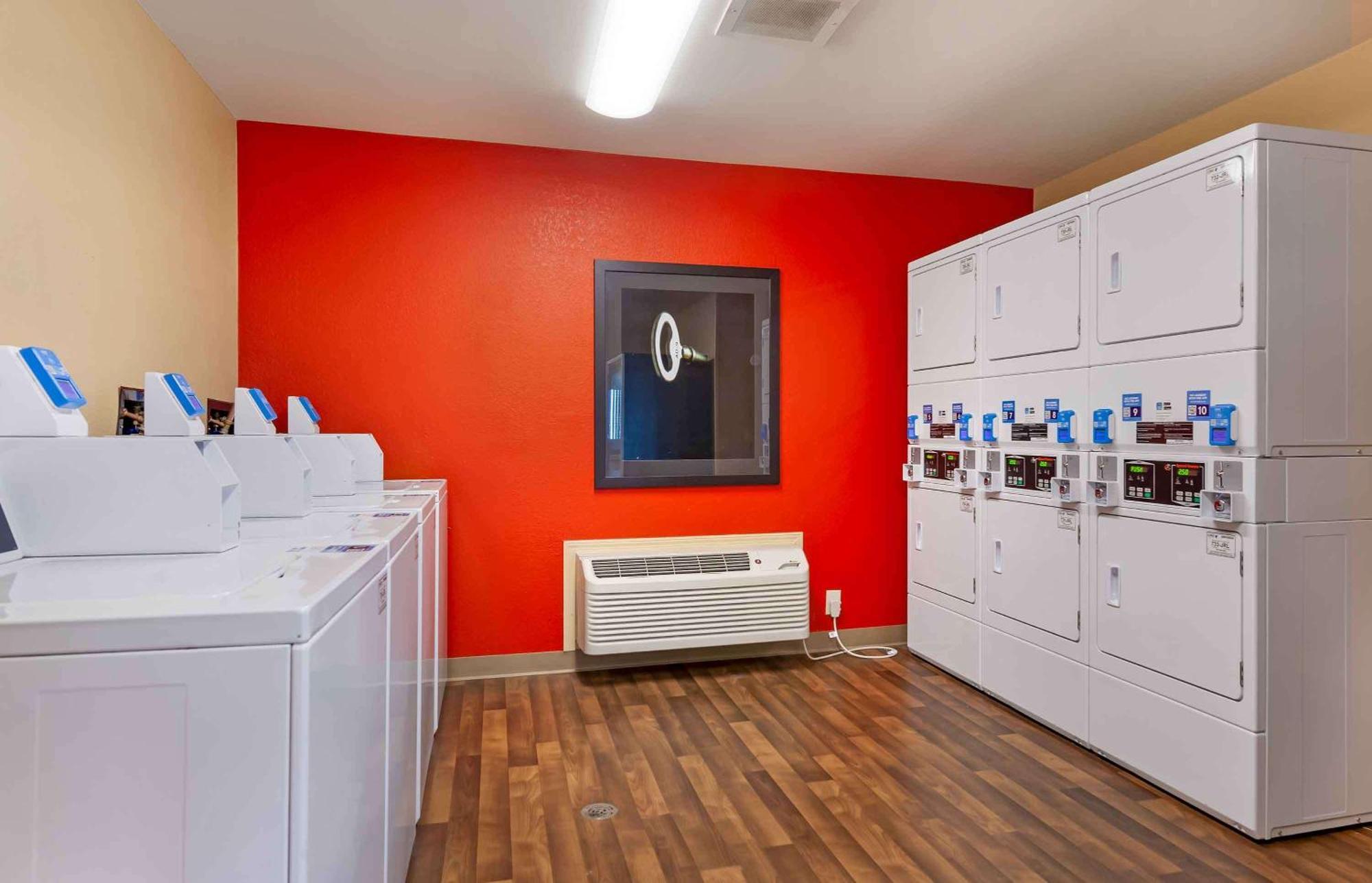 Extended Stay America Suites - Madison - Junction Court Мидълтън Екстериор снимка