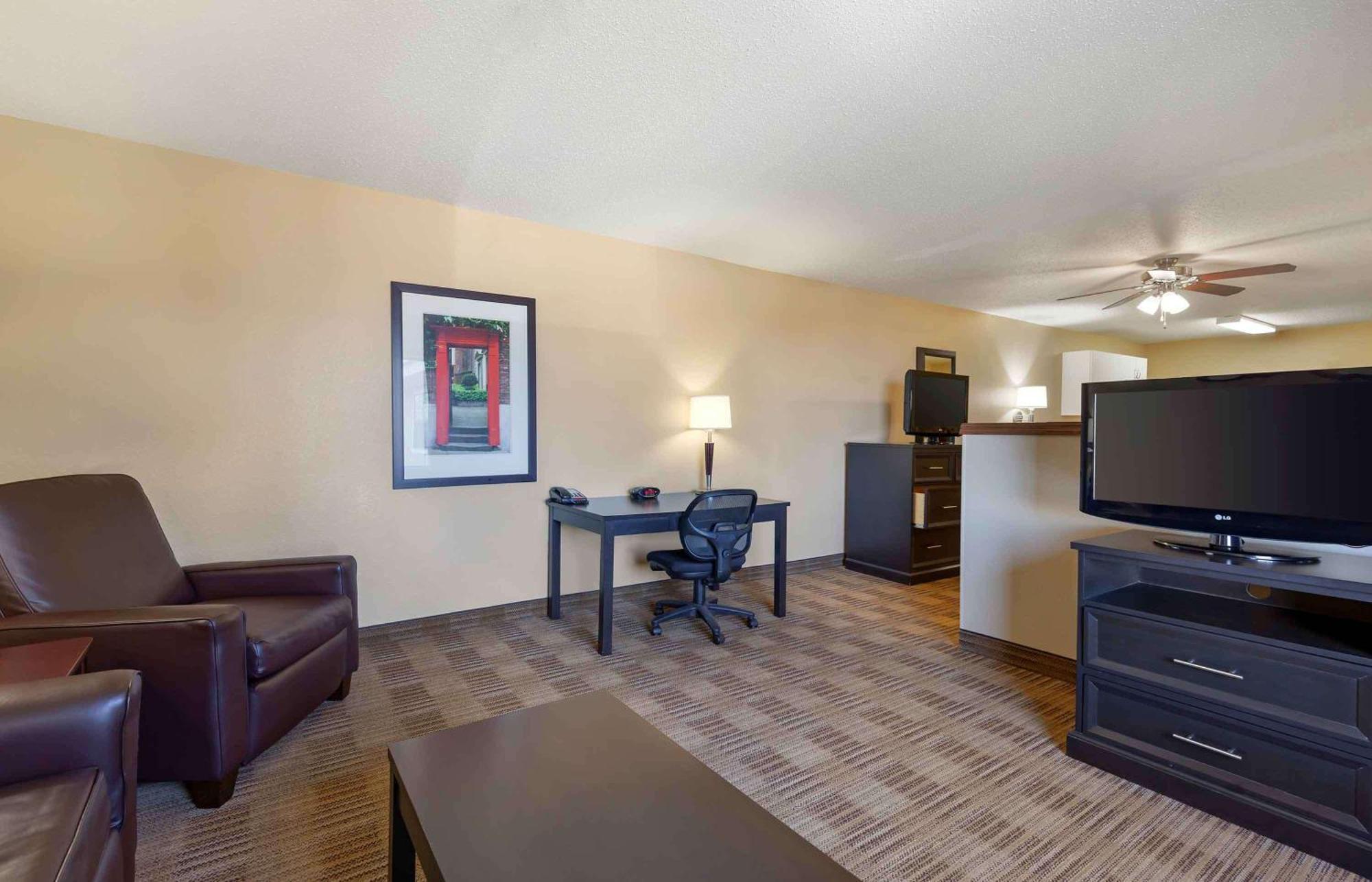 Extended Stay America Suites - Madison - Junction Court Мидълтън Екстериор снимка