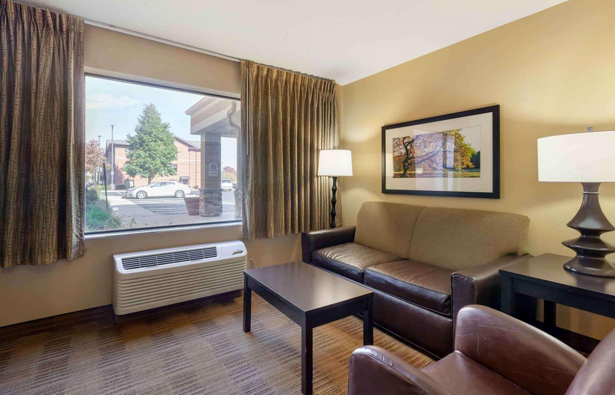 Extended Stay America Suites - Madison - Junction Court Мидълтън Екстериор снимка