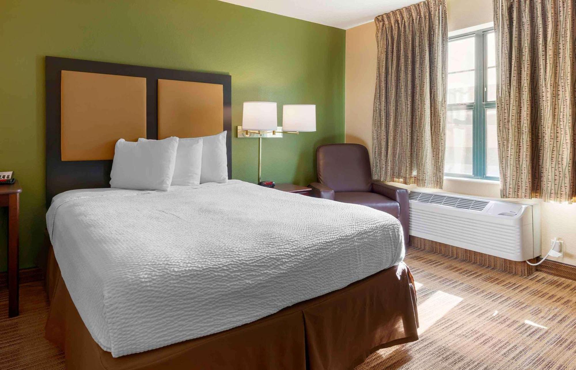Extended Stay America Suites - Madison - Junction Court Мидълтън Екстериор снимка